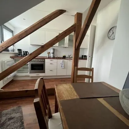 Zentrale Im Grünen! Berlin