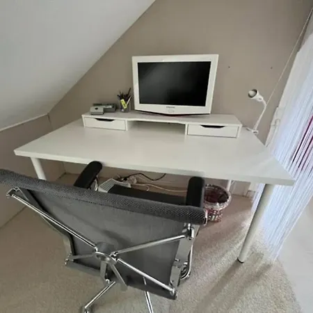Apartment Zentrale Im Gruenen! Berlin