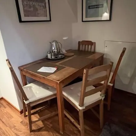 Apartamento Zentrale Im Gruenen!