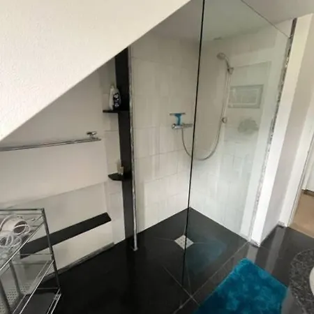 Zentrale Im Grünen! * Berlin