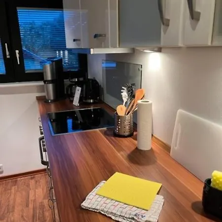 Zentrale Im Grünen! Berlin