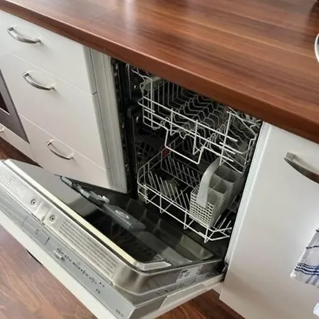 Apartment Zentrale Im Gruenen! Berlin