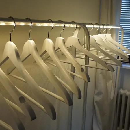 Zentrale Im Grünen! *