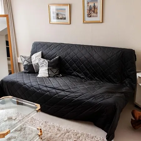 Zentrale Im Grünen! Berlin