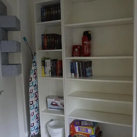 Zentrale Im Gruenen! Apartament Berlin