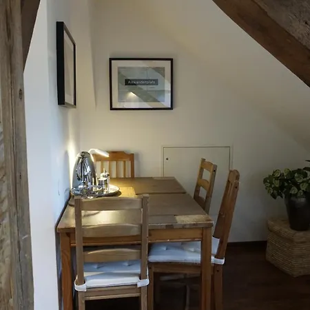 Zentrale Im Gruenen! * Βερολίνο