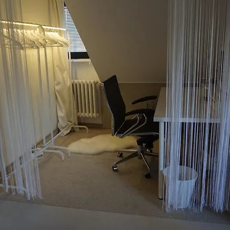 Zentrale Im Gruenen! Διαμέρισμα *